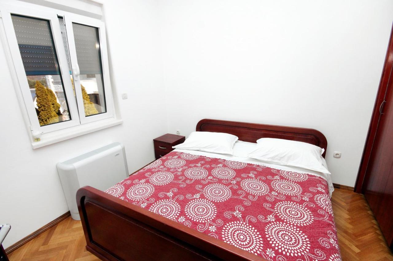 Family Friendly Apartments With A Swimming Pool Rogoznica - 7557 ภายนอก รูปภาพ