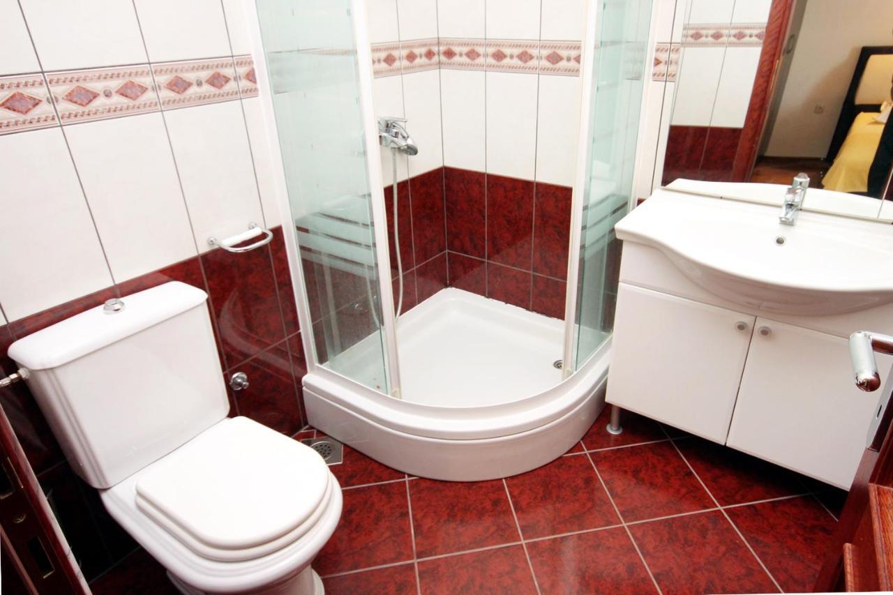 Family Friendly Apartments With A Swimming Pool Rogoznica - 7557 ภายนอก รูปภาพ